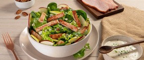 Ensalada de pera y espinaca con Pierna de Cerdo Horneada